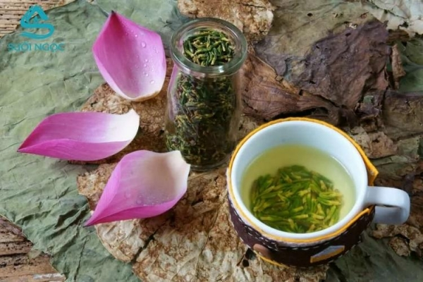 Trà tâm sen - Thức uống an thần tự nhiên giúp ngủ ngon, giảm căng thẳng và ổn định huyết áp